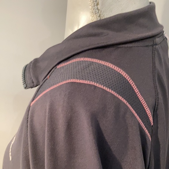 NEW BALANCE Sport gray vest Size M - Picture 5 of 9